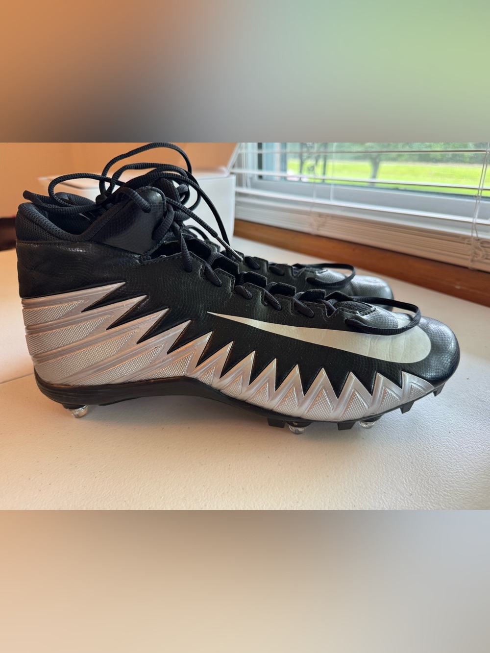 Nike Alpha Menace Shark Football Cleats